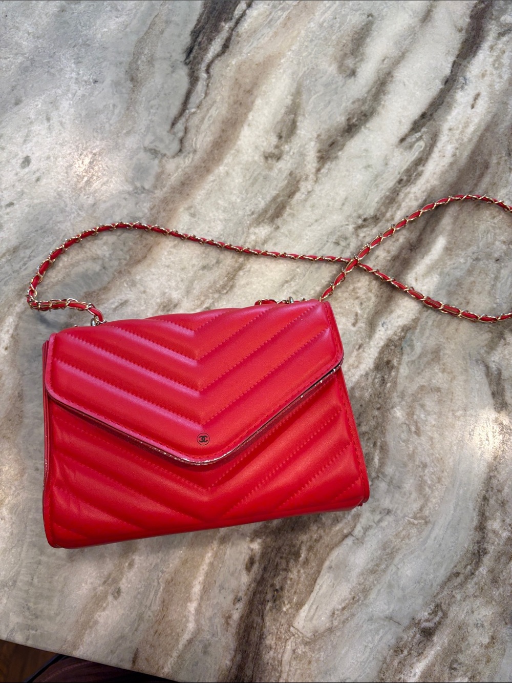 CC Red Quilted Chain Shoulder Bag - Unbranded